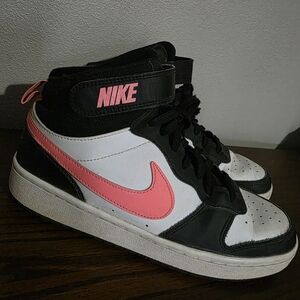 Nike Black and Pink High-Top Sneakers Size 7y